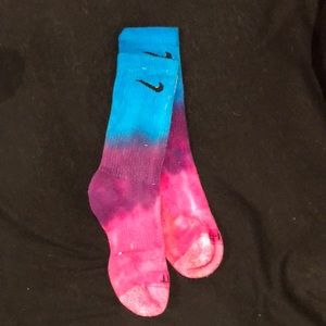 tie-dye nike long socks